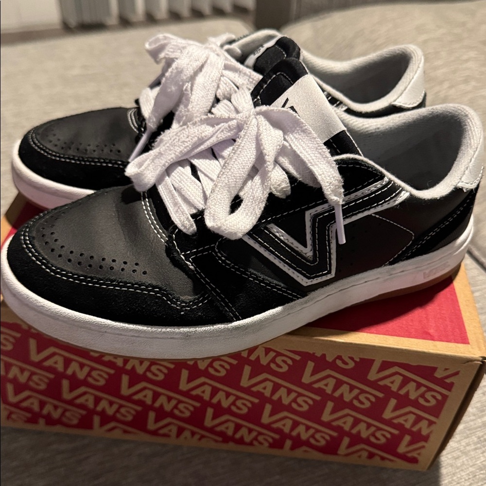 Vans Lowland 2.0 - Picture 2 of 7